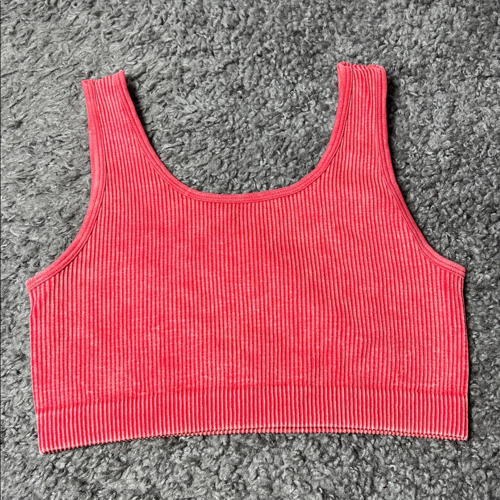 Bella Movement Red & Gray Ribbed Seamless Crop Tops Size Small - Picture 9 of 9